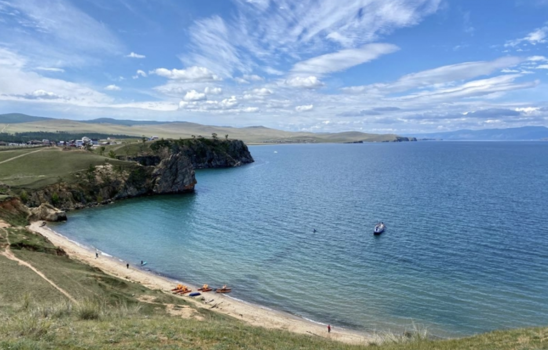 Куда в России можно поехать купаться кроме Черного моря