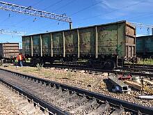 Ущербом в 4,6 млн руб. обернулся сход 8 вагонов с углем на Красноярской железной дороге
