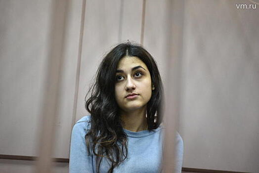 Суд продлил до 28 июня запрет определенных действий для младшей из сестер Хачатурян