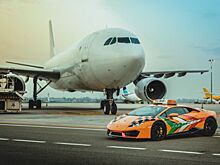 Lamborghini Huracan стал автомобилем сопровождения самолетов