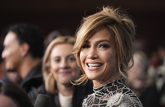 Заключила выгодную сделку: Дженнифер Лопес купила роскошный особняк после развода с Аффлеком