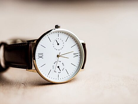 SCMP: часы стоимостью более 38 тыс долларов похитили у пассажира рейса Абу-Даби – Гонконг