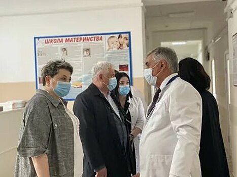 Министр здравоохранения РД Татьяна Беляева открыла новый кабинет компьютерной томографии
