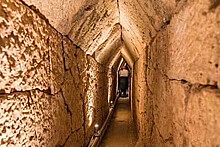 Археологи обнаружили тоннель к гробнице Клеопатры