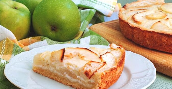 Яблочный пирог Марины Цветаевой: нежный, изысканный и воздушный, словно поэзия серебряного века