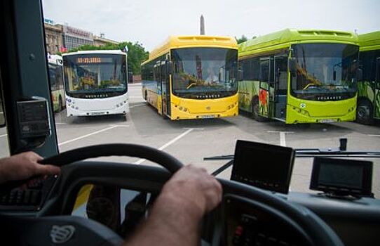 Правительство разрешило не оснащать автобусы системами ГЛОНАСС до 1 июля 2019 года