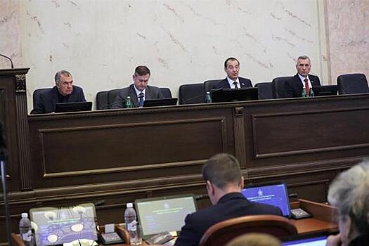 Единороссы утвердили правила приема граждан