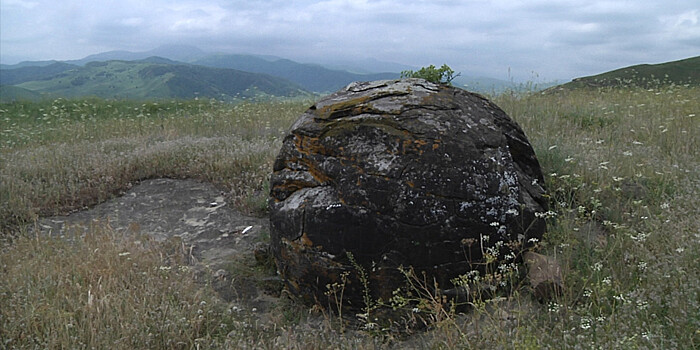 Таинственные находки в Кабардино-Балкарии: каменные шары и черепа инопланетян