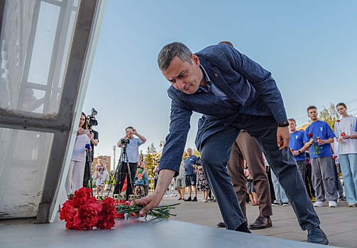 Александр Хинштейн позвонил в больницу маме погибшего на пляже мальчика