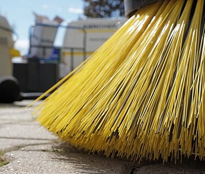 Дороги в Измайлове промыли шампунем