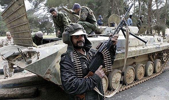 Ливийские военные продвигаются вглубь стратегической Дерны