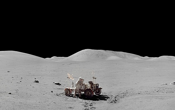 Космические деньги. Сколько стоил полет США на Луну и кто на нем заработал