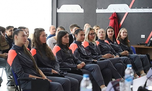 В Омске прошла презентация команды «Омичка»