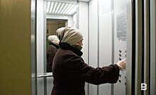 "Каждому жильцу по 100 тысяч рублей скидываться?": в четырех городах Татарстана заменят лифты на 32,6 млн