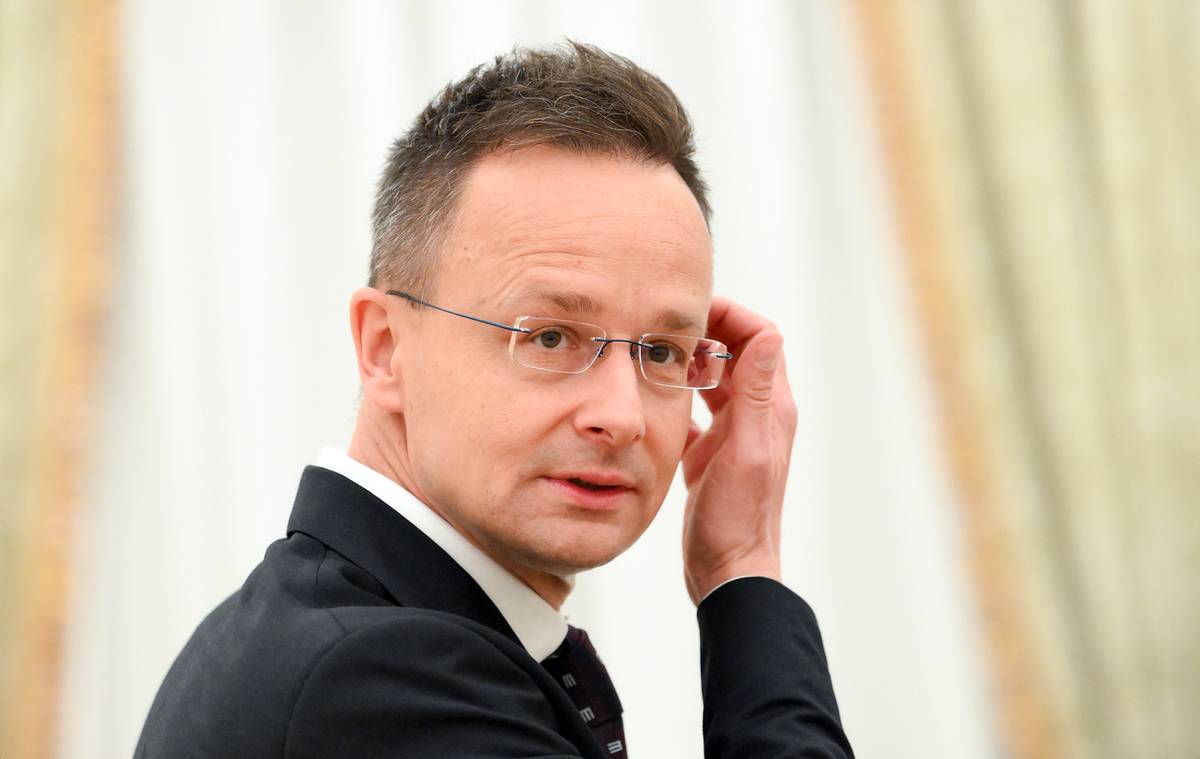 Глава МИД Венгрии назвал условия вступления Украины в Евросоюз