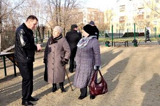 Депутат Госдумы оценил благоустройство сквера «Юбилейный» в Челябинске