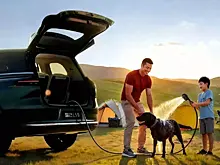 Китайский кроссовер IM LS9 удивил встроенным душем и мощным проектором