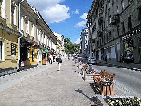 Улица Забелина в Москве: от высокопоставленных узниц монастыря до «Брата-2» и «Олигарха»