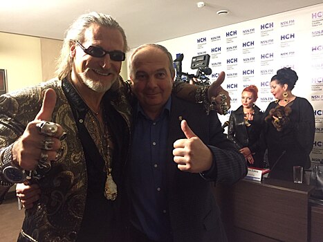 Купил за свой счет «Нивы» и передал бойцам: друг Джигурды отреагировал на попадание актера в список угроз Украины