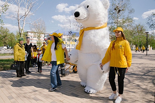 Оренбургские нефтяники провели эколого-просветительскую акцию "Лес для будущего"