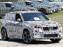 Шпионы запечатлели новый крососвер BMW X1 2023 года с серийными фарами