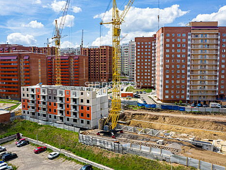 К жилому комплексу «Снегири» пообещали построить дорогу