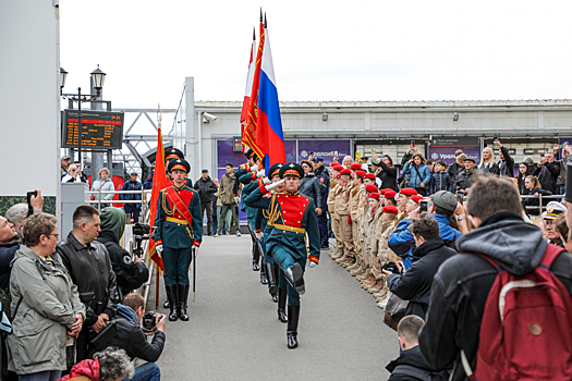 Тематический поезд «Сила в правде» посетил Санкт-Петербург в рамках всероссийской акции Министерства обороны РФ