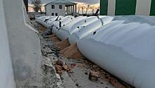 У крымского зернохранилища сорвало крышу и 100 тонн зерна могут пропасть