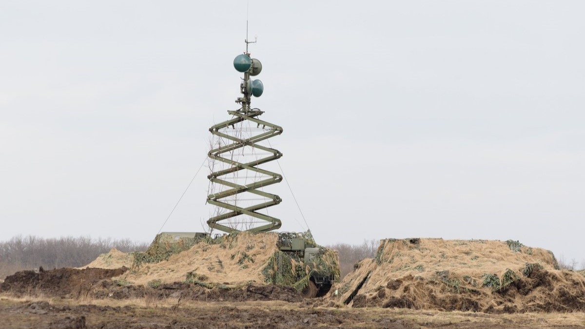 Военный эксперт объяснил, зачем ВСУ воздушные змеи и аэростаты