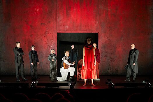 В Петербурге пять спектаклей покажет театр "Студия театрального искусства"