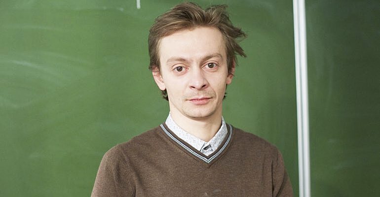 Евгений кулаков биография личная жизнь Переехавший в Израиль Евгений Кулаков заявил, что жизнь за рубежом оказалась не