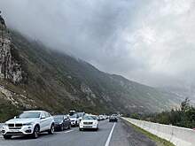 КПП «Верхний Ларс» закрыт для всех видов транспорта