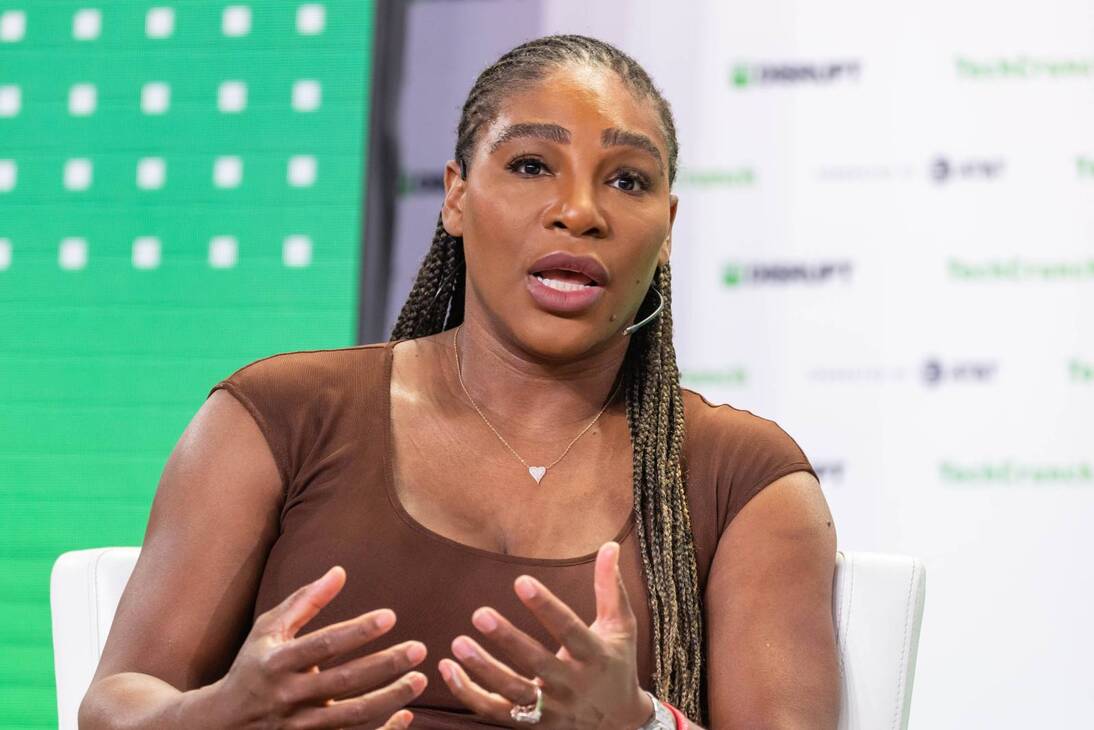 Sharing williams. Sharing williams. Теннис серена и винус уильямс. Уильямс и оганян. Сестры винус и серена уильямс.