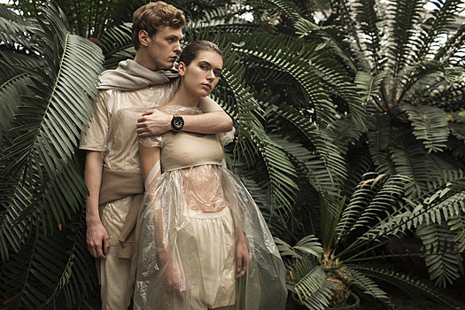 Никита Еленев и Соня Мунтян в тропическом лукбуке Casio G-SHOCK