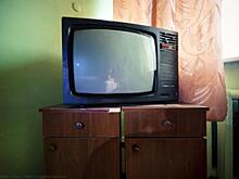 Следователи начали проверку по факту гибели двухлетней девочки после падения на нее телевизора