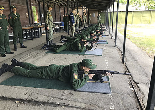 Новобранцы спортивных рот ЦСКА приняли участие в занятиях по огневой подготовке