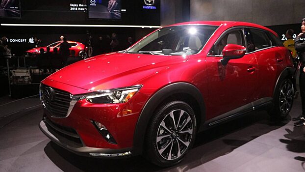 Mazda представила рестайлинг CX-3