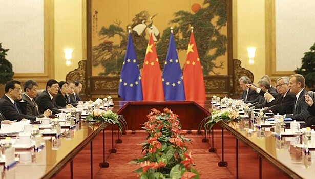 Китай налаживает отношения с ЕС на фоне спора с США