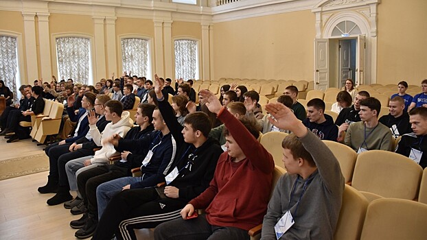 Старшеклассники области собрались в Вологодском госуниверситете на образовательный интенсив «Студент на Weekend»