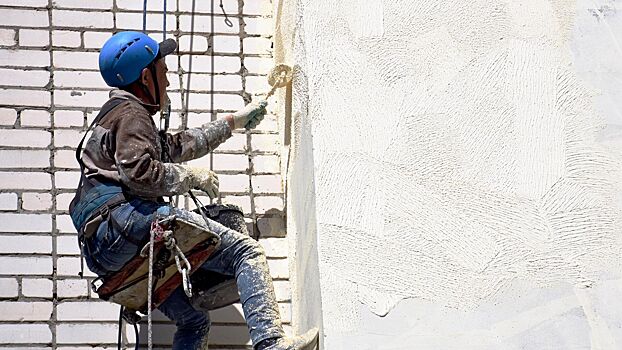 В Москве начался капитальный ремонт фасадов жилых домов