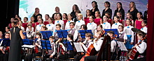 В Южно-Сахалинске отметили 75-летие Центральной детской музыкальной школы