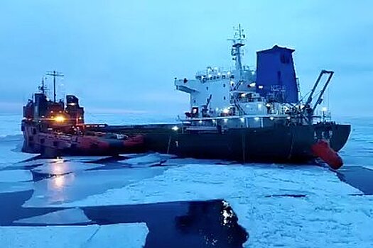 Экипаж затонувшего в Татарском проливе судна КНР разместили в гостинице Хабаровского края