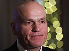 Филатов предложил норвежцам выставить на аукцион пострадавшую от Карлсена камеру