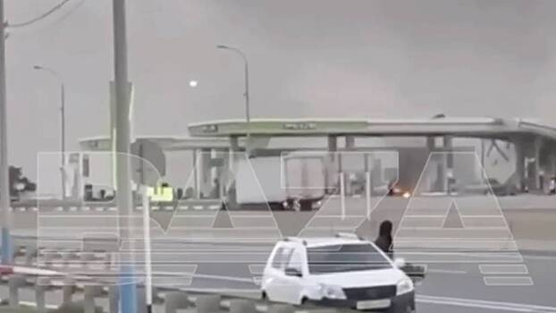 Повторный взрыв на заправке в Махачкале попал на видео