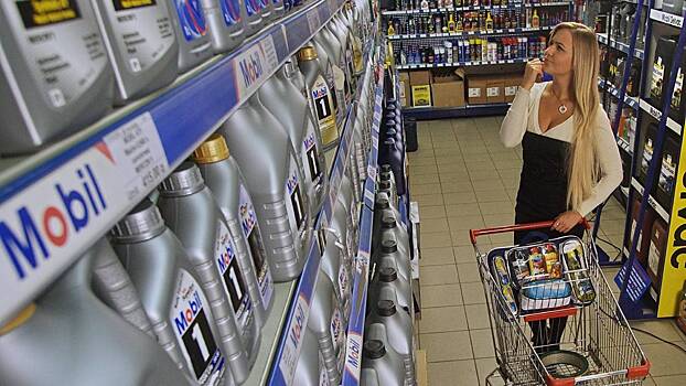 Водителям объяснили значение значков на этикетках моторных масел