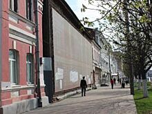Укрывшись от стыда. Памятники архитектуры в центре Рязани ждут инвесторов