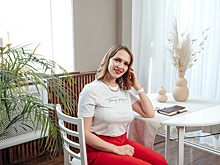 Основательница бренда Lovely: "Первые ресницы наращивала на диване"