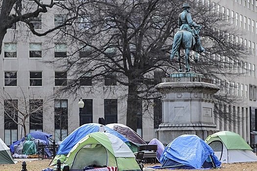 Вон из Вашингтона! Трамп хочет выгнать бездомных из американской столицы
