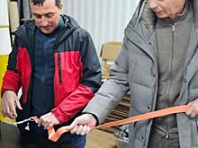 Курянин производит жгуты, эвакуационные носилки и обувь для нужд СВО