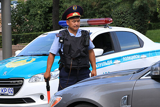 В Казахстане задержали пьяного водителя, который пытался притвориться пассажиром